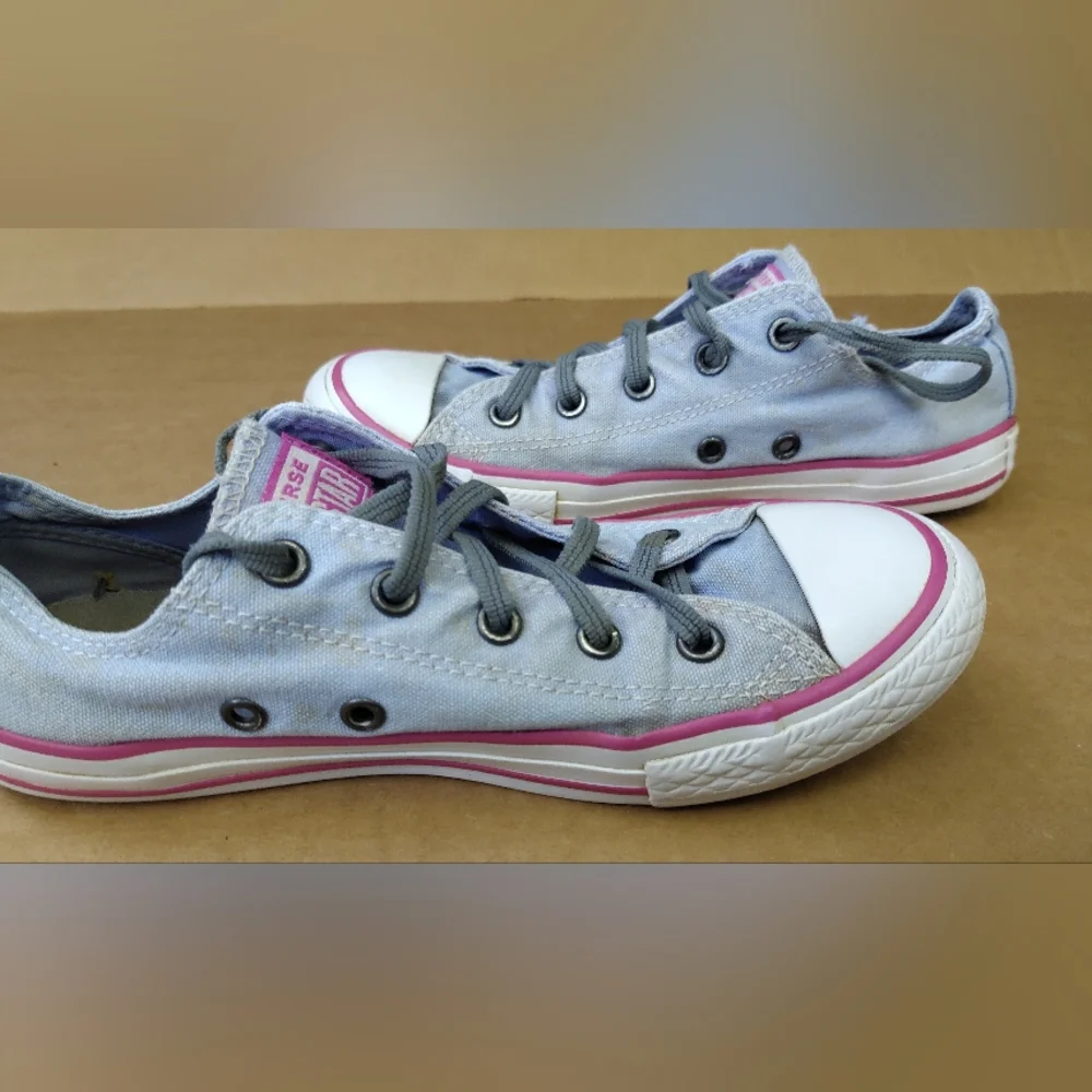 Converse Kids Chuck Taylor All Star‎ Ox Casual Shoe 660733 Unisex Kids 3 Junior